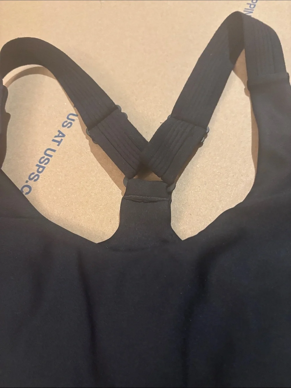 NWOT ALO Yoga Black Sports Bra with White Piping
